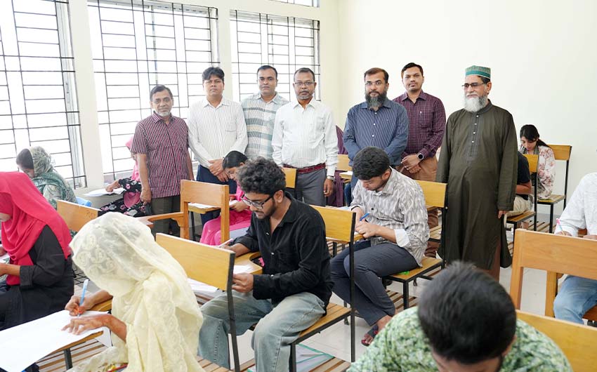 পাবিপ্রবিতে প্রথমবর্ষের গুচ্ছ পদ্ধতির ‘সি’ ইউনিটের ভর্তি পরীক্ষা অনুষ্ঠিত