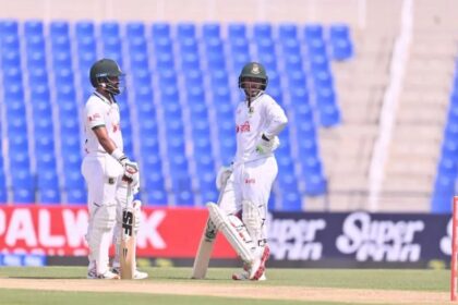 সাড়ে তিনশ’র আগেই অলআউট বাংলাদেশ