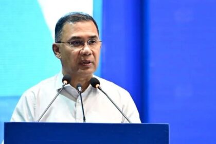 শিক্ষকরা আমৃত্যু রাষ্ট্রের কাছে সম্মানীয়